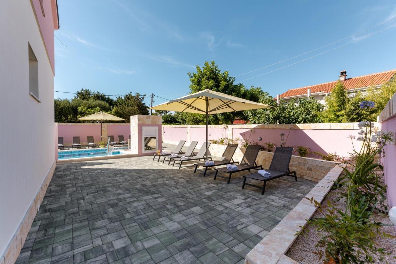 Apartman Laura Вир Екстер'єр фото