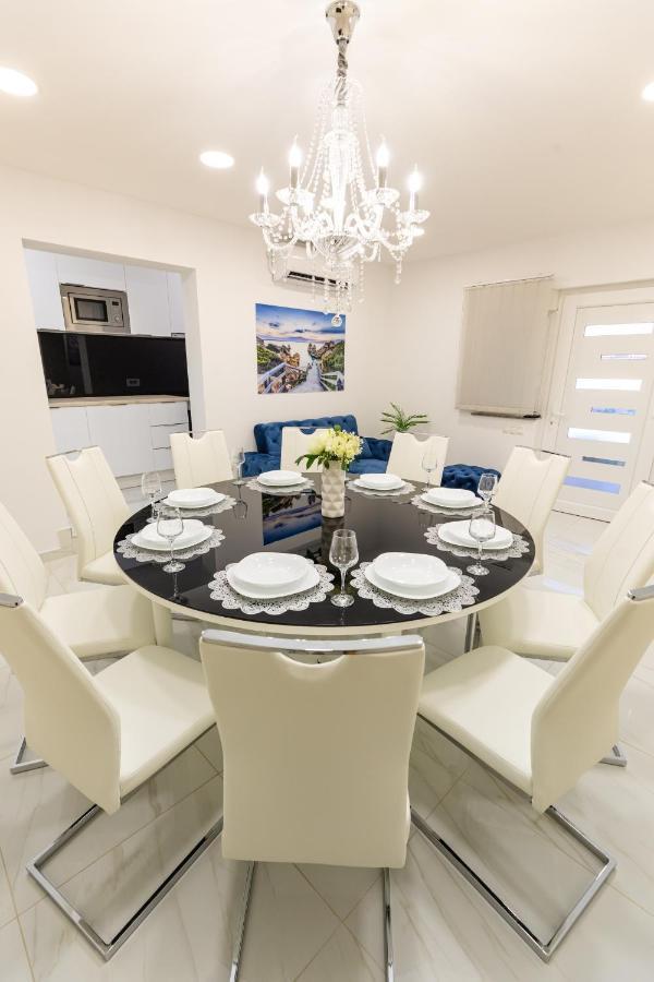 Apartman Laura Вир Екстер'єр фото