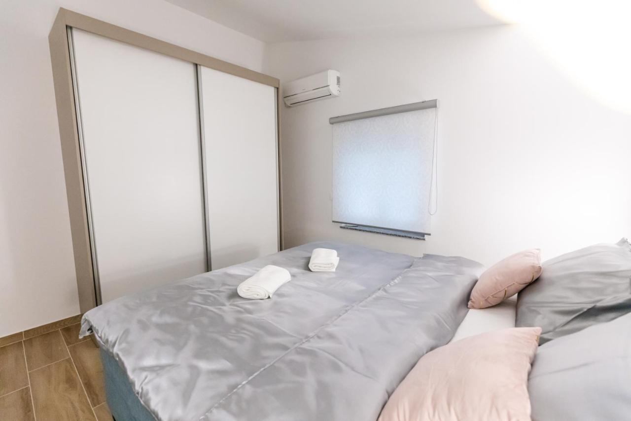 Apartman Laura Вир Екстер'єр фото