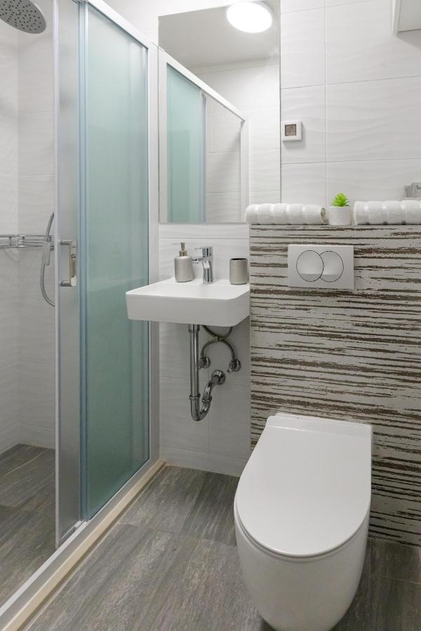 Apartman Laura Вир Екстер'єр фото