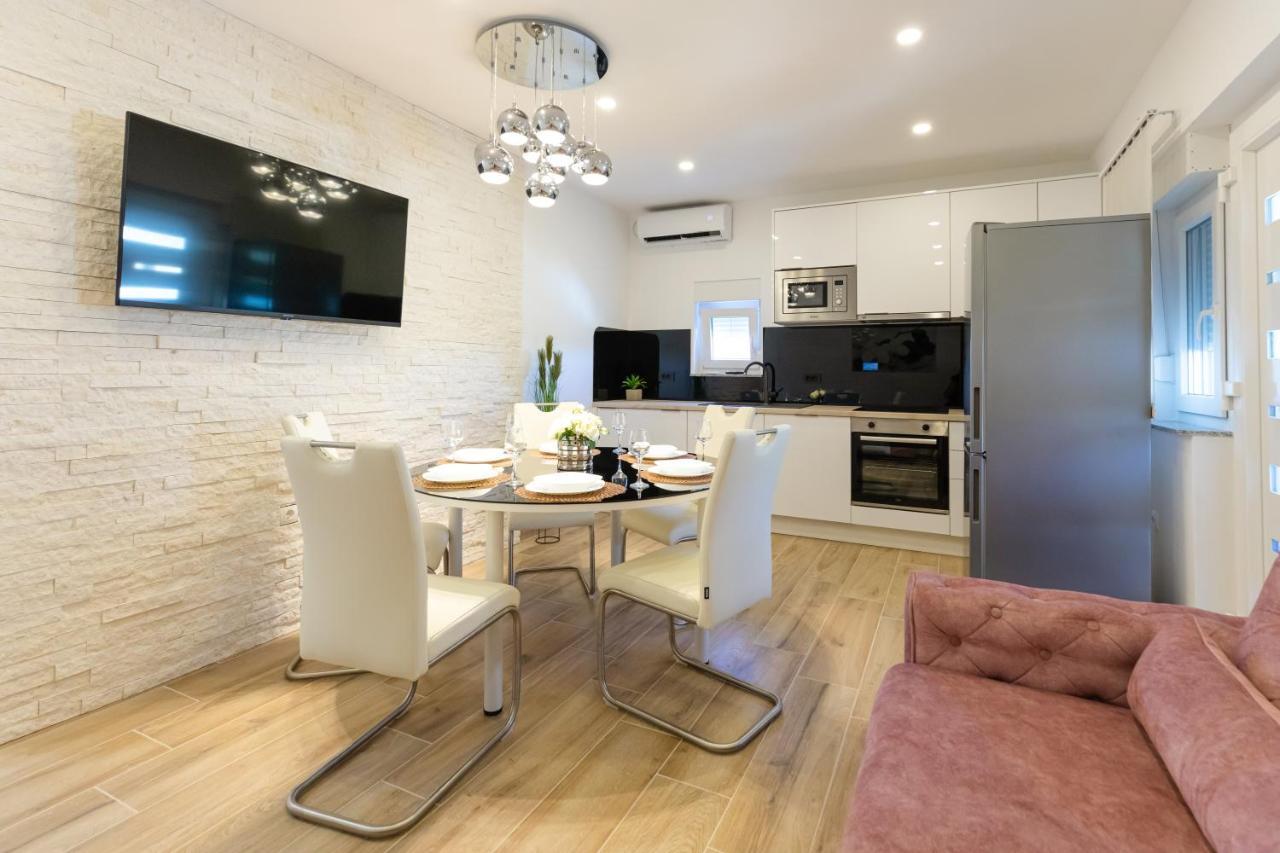 Apartman Laura Вир Екстер'єр фото